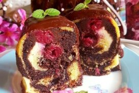 Удивителни "Дунавски вълни" в кексова форма! Десерт, в който ще се влюбите!