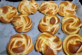 Красиви кифлички като цвете! Фантастично меки като памук, ароматни и неустоимо вкусни!