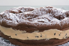 Най-трудно е чакането тортата да стегне! Насладете се на тази вкусна шоколадова "Карпатка"!