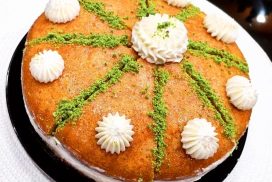 "Възглавницата на падишаха" - СОЧЕН десерт с УНИКАЛНО вкусен крем, в който ще се влюбите още с първата хапка!