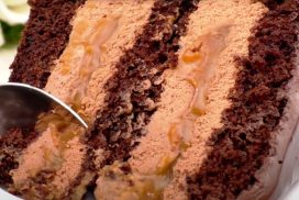 Кралски десерт: Торта Марс, която се топи в устата! Проста и много, много вкусна!